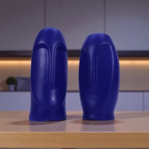 Midnight Sculpt Modern Face Art Vase – Handcrafted Ceramic Accent Piece