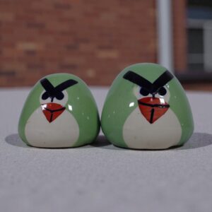 Ceramic Angry Birds Accent Pair – Handcrafted Modern Figurines